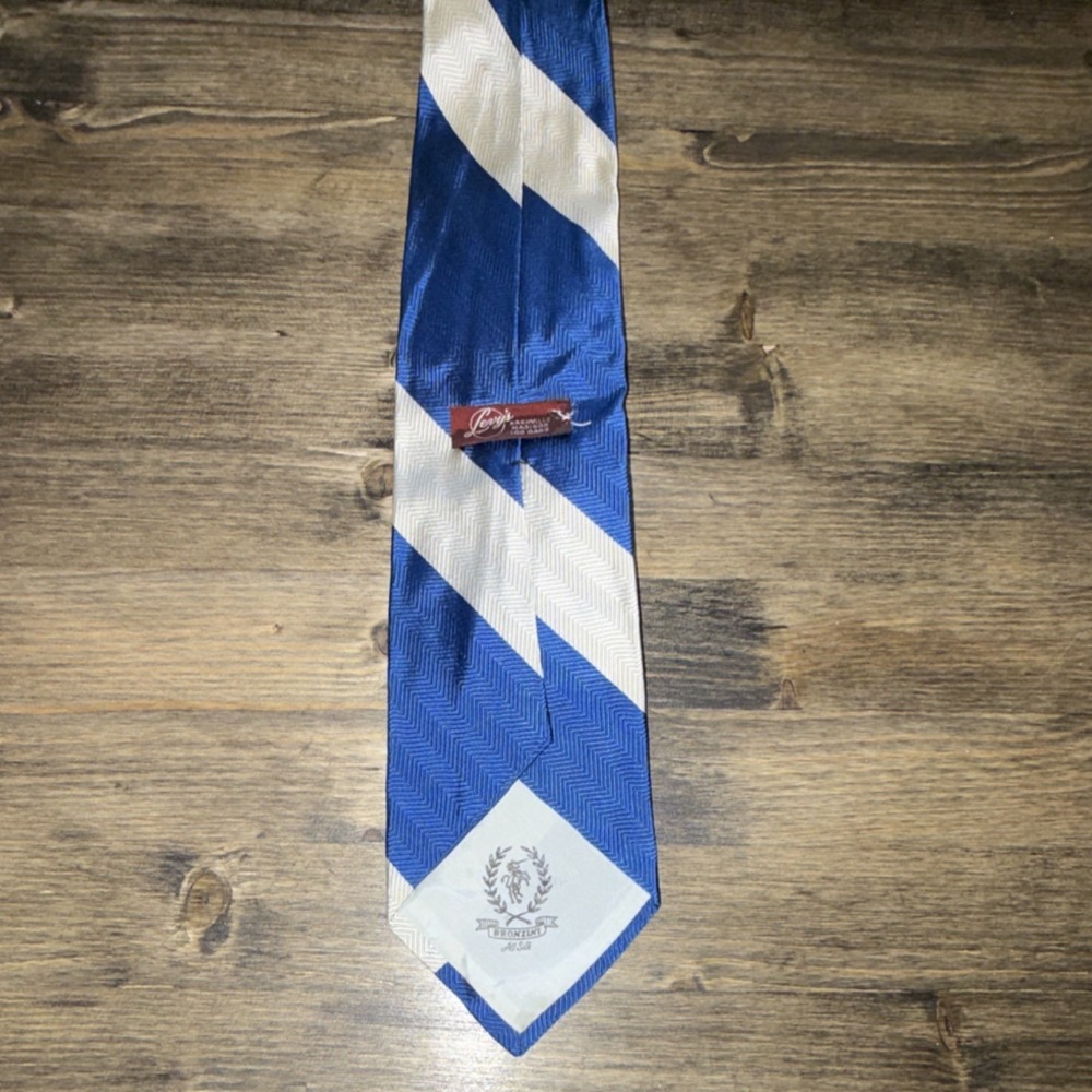 Vintage Bronzini Silk Men's Tie: Striped Blue White Classic Woven One Size - Picture 3 of 5